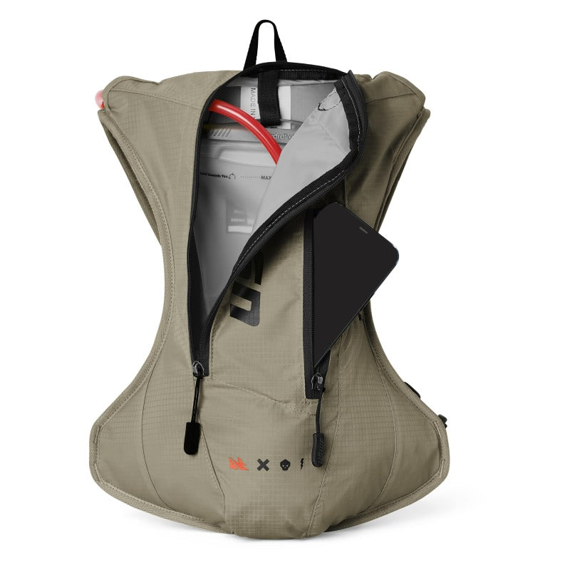 USWE Outlander Moto Hydration Pack 4L - Sand Bags - Hydration Packs USWE