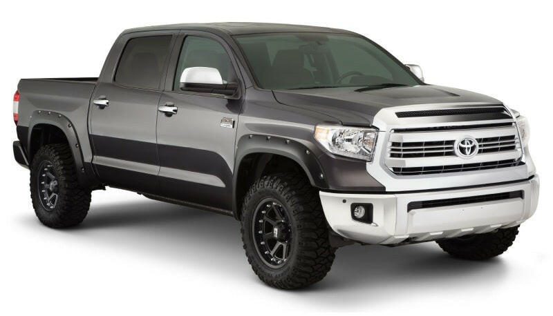 Bushwacker 14-18 Toyota Tundra Fleetside Pocket Style Flares 4pc 66.7/78.7/97.6in Bed - Black Fender Flares Bushwacker