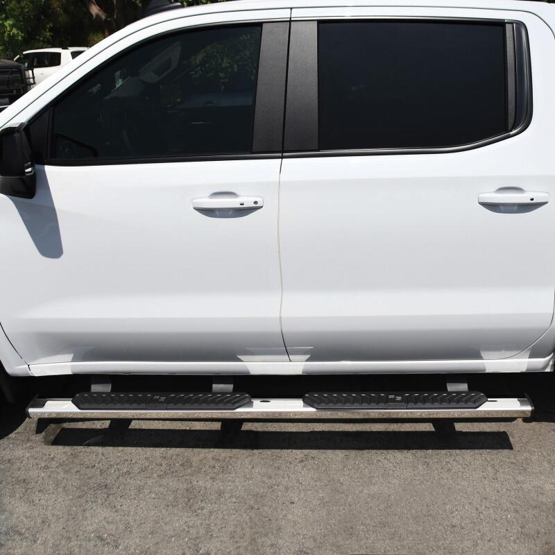 Westin 2019 Chevrolet Silverado/Sierra 1500 Crew Cab R5 Nerf Step Bars - SS Nerf Bars Westin