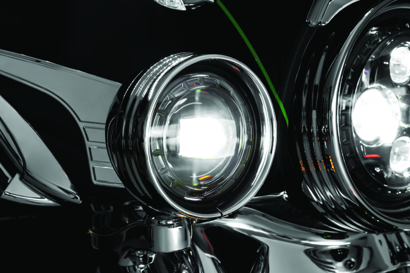 Kuryakyn Orbit 4-1/2in Passing Lamps Black Brackets Kuryakyn