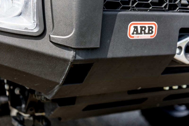 ARB Summit Combar Kit Textured Tundra 2014-17 ARB Fog Ii (Fit Kit NOT Included) Bull Bars ARB