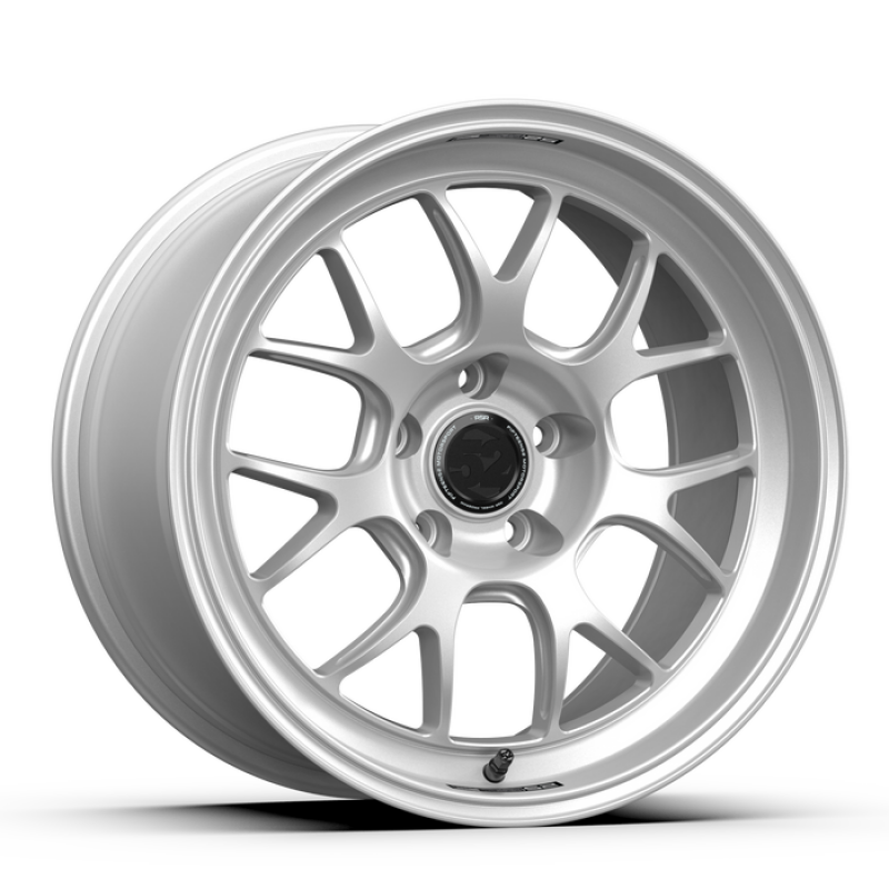 fifteen52 Apex RSR 18x10.5 5x120 25mm ET 72.56mm Center Bore Radiant Silver Wheels - Cast fifteen52