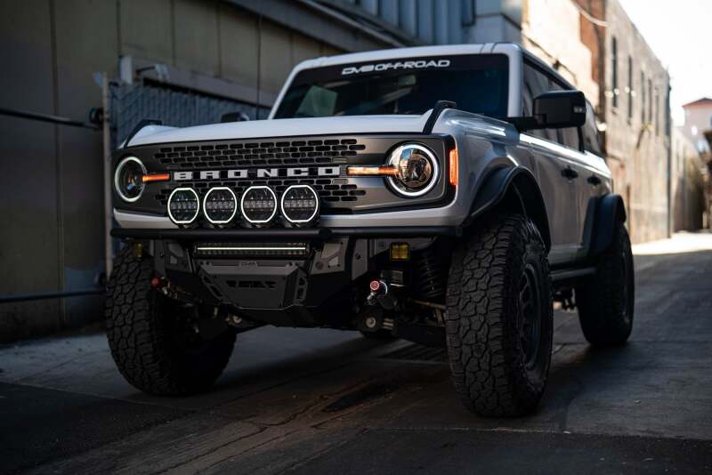 DV8 Offroad 7in Halo Elite Round Light w/ Accent Halo - White/Amber Light Bars & Cubes DV8 Offroad
