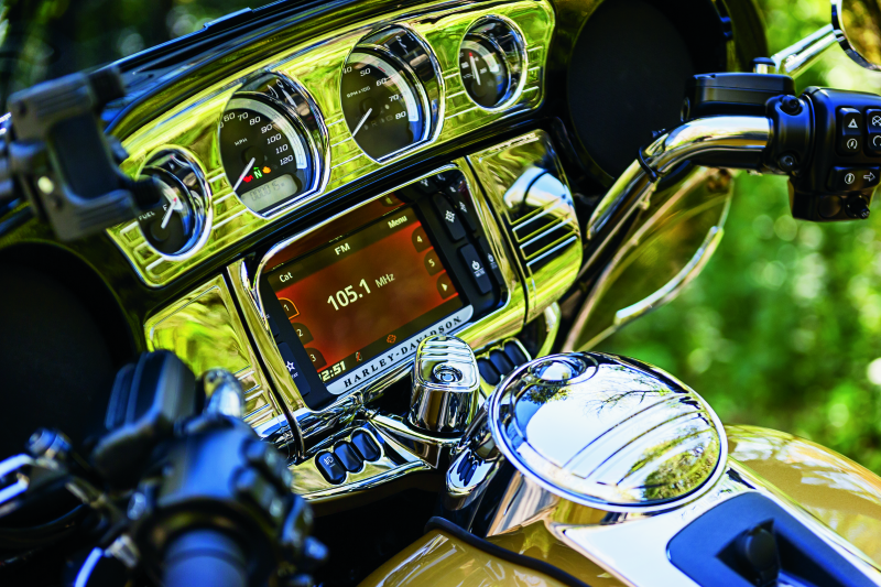 Kuryakyn Tri-Line Gauge Trim 14-Up Touring Models Chrome Gauges Kuryakyn