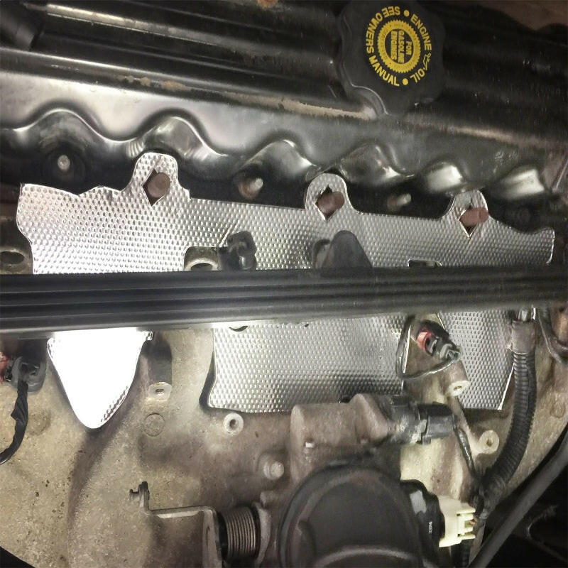 DEI Fuel Rail and Injecter Cover Jeep 1997 - 2004 4.0L Engine Heat Shields DEI