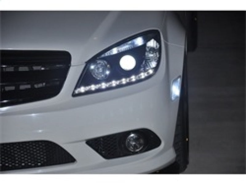 Spyder Mercedes Benz C-Class 08-11 Projector Headlights Halogen - DRL Blk PRO-YD-MBW20408-DRL-BK Headlights SPYDER