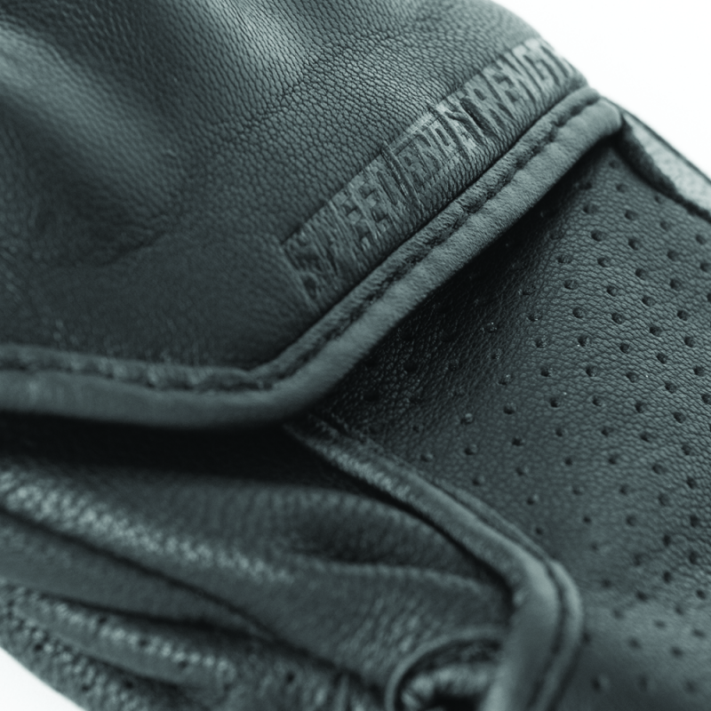 Speed and Strength Twist of Fate Leather Gloves Black/Red - Small Gloves Speed and Strength