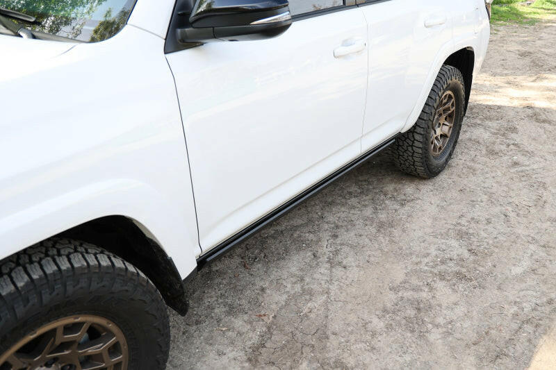 RealTruck 14-24 Toyota 4Runner VoltStep Electric Running Board Kit - Tex. Blk Running Boards Go Rhino