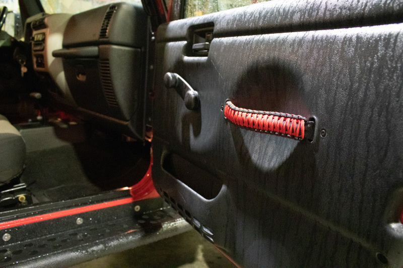 Fishbone Offroad 97-06 Jeep Wrangler Paracord Door Handles - Black/Red Dash & Interior Trim Fishbone Offroad