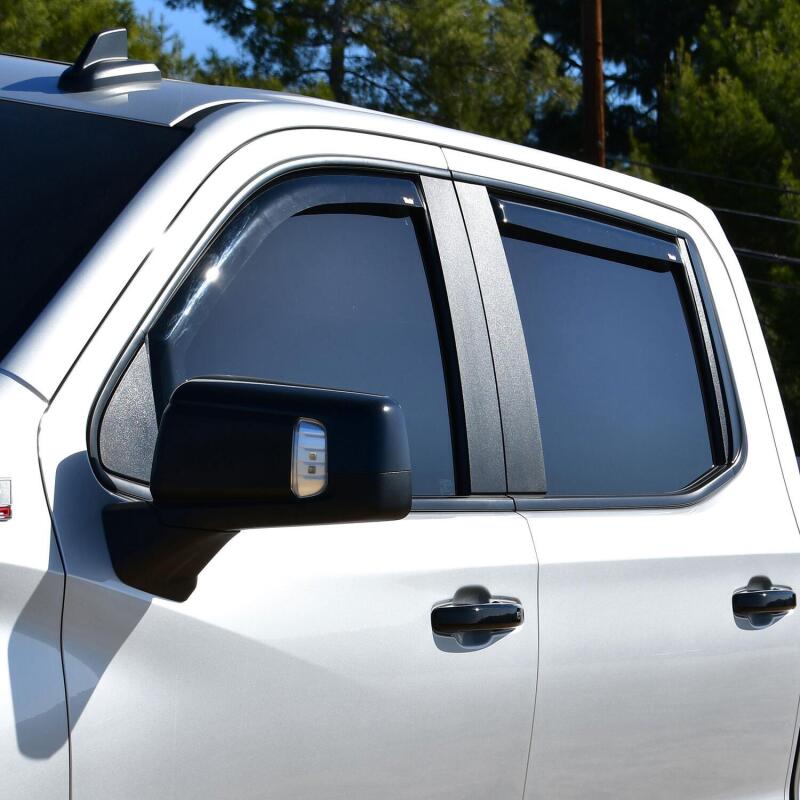 Westin 19-21 Chevy Silverado Crew Cab Pickup In-Channel Wind Deflector 4pc - Smoke Wind Deflectors Westin