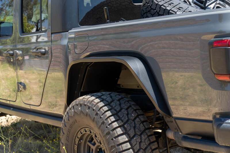 DV8 Offroad 20-24 Jeep Gladiator JT Rear Inner Fender Liners - Satin Black Wheel Well Liners DV8 Offroad
