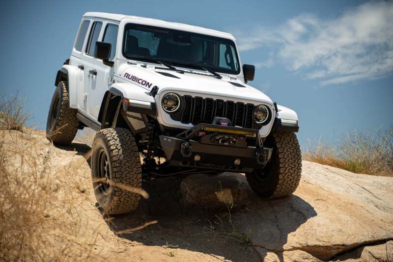 DV8 Offroad 2018+ Jeep Wrangler JL/Gladiator JT Front Inner Fenders Wheel Well Liners DV8 Offroad