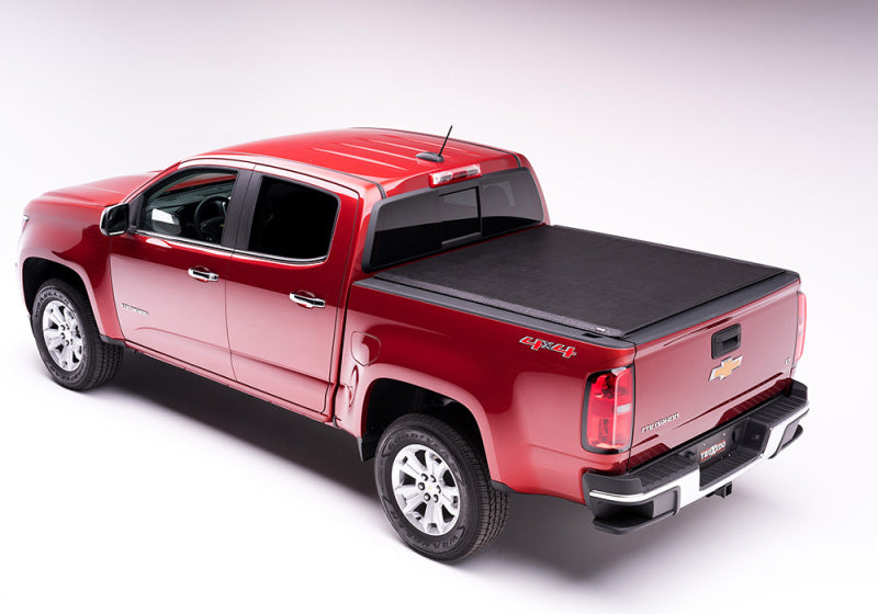 Truxedo 15-20 GMC Canyon & Chevrolet Colorado 5ft Deuce Bed Cover Bed Covers - Folding Truxedo