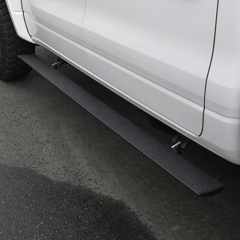 Westin 19-25 RAM 1500 Crew Cab (Excl. 2019+ 1500 Clsc.) Pro-e Running Boards - Tex. Blk Running Boards Westin