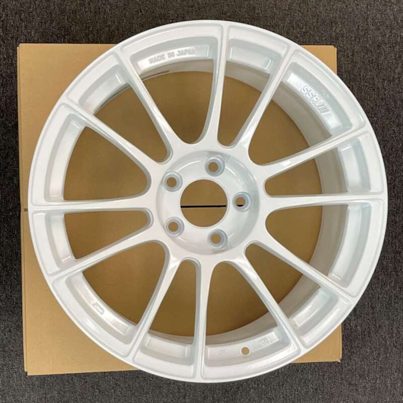 SSR GTX04 18x9.5 5x100 40mm Offset White Wheel *SPECIAL ORDER-NO CANCELLATION/RETURN* Wheels - Cast SSR
