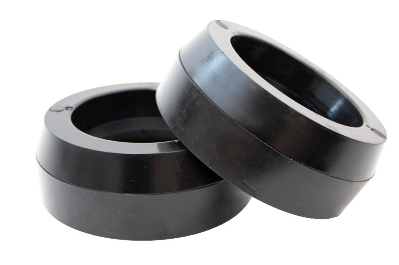 Fishbone Offroad 07-14 FJ Cruiser 1.5In Rear Leveling Kit Leveling Kits Fishbone Offroad