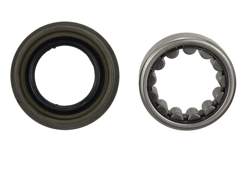 Ford Racing 8.8in Axle Bearing and Seal Kit Axle Seals Ford Racing