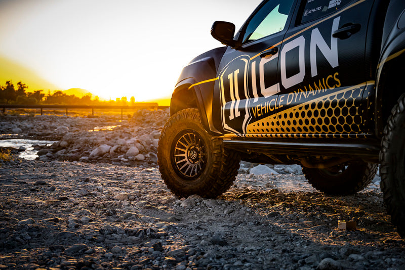 ICON Recon Pro 17x8.5 6x5.5 0mm Offset 4.75in BS 106.1mm Bore Charcoal Wheel Wheels - Cast ICON