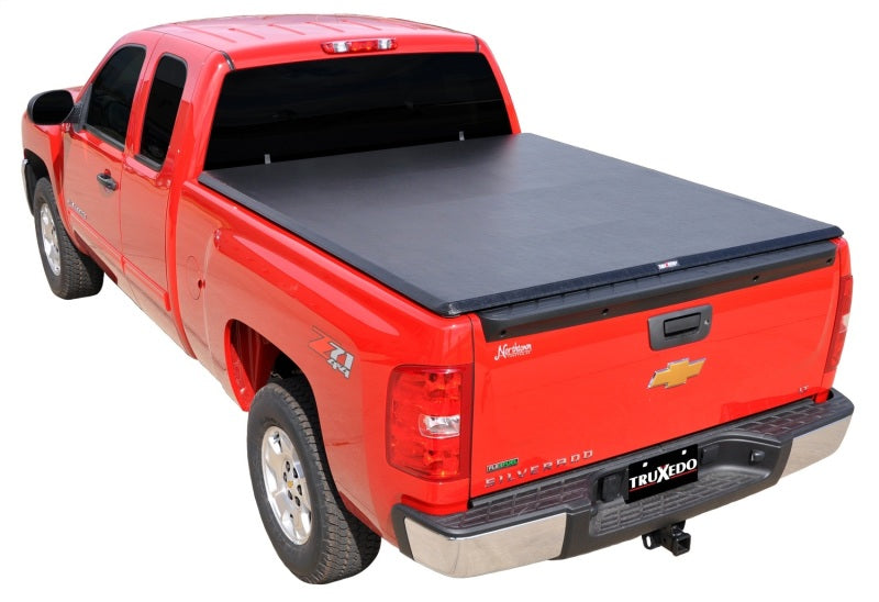 Truxedo 07-13 GMC Sierra & Chevrolet Silverado 1500 5ft 8in TruXport Bed Cover Bed Covers - Roll Up Truxedo