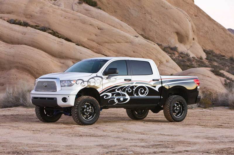 Fabtech 07-15 Toyota Tundra 2/4WD 6in Perf Sys w/Dlss 2.5 C/Os & Rr Dlss Coilovers Fabtech