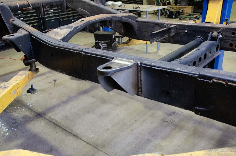 Rust Buster 11-18 Chevy Silverado 2500HD/3500HD Center Cab Mount - Left Frames RustBuster