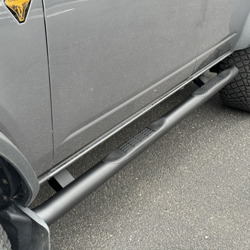 Go Rhino 21-26 Ford Bronco (4dr) 4000 Series Side Steps - Cab Length - Tex. Blk Side Steps Go Rhino