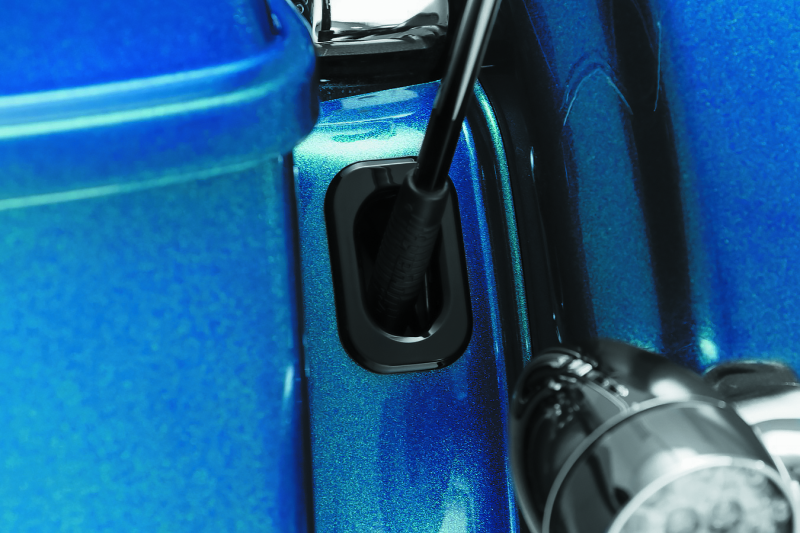 Kuryakyn Antenna Hole Accent Black Antennas Kuryakyn