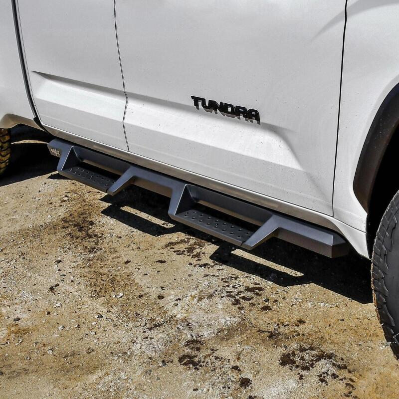 Westin/HDX 2022 Toyota Tundra Double Cab Drop Nerf Step Bars - Textured Black Nerf Bars Westin