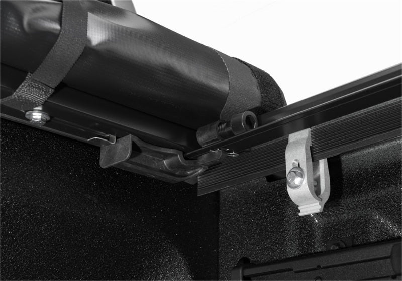 Truxedo 19-20 Ram 1500 (New Body) w/o Multifunction Tailgate 5ft 7in Pro X15 Bed Cover Bed Covers - Roll Up Truxedo