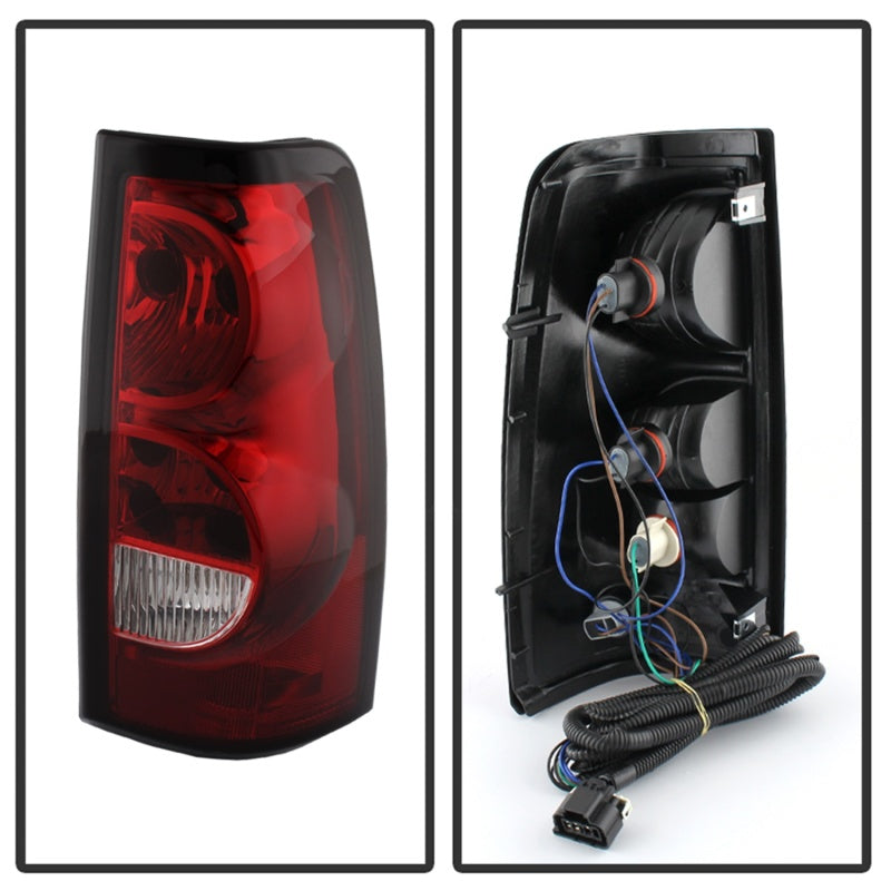 xTune 03-06 Chevrolet Silverado 1500 (w/o Stepside) Tail Light - OEM Right (ALT-JH-CS03-OE-R) Tail Lights SPYDER