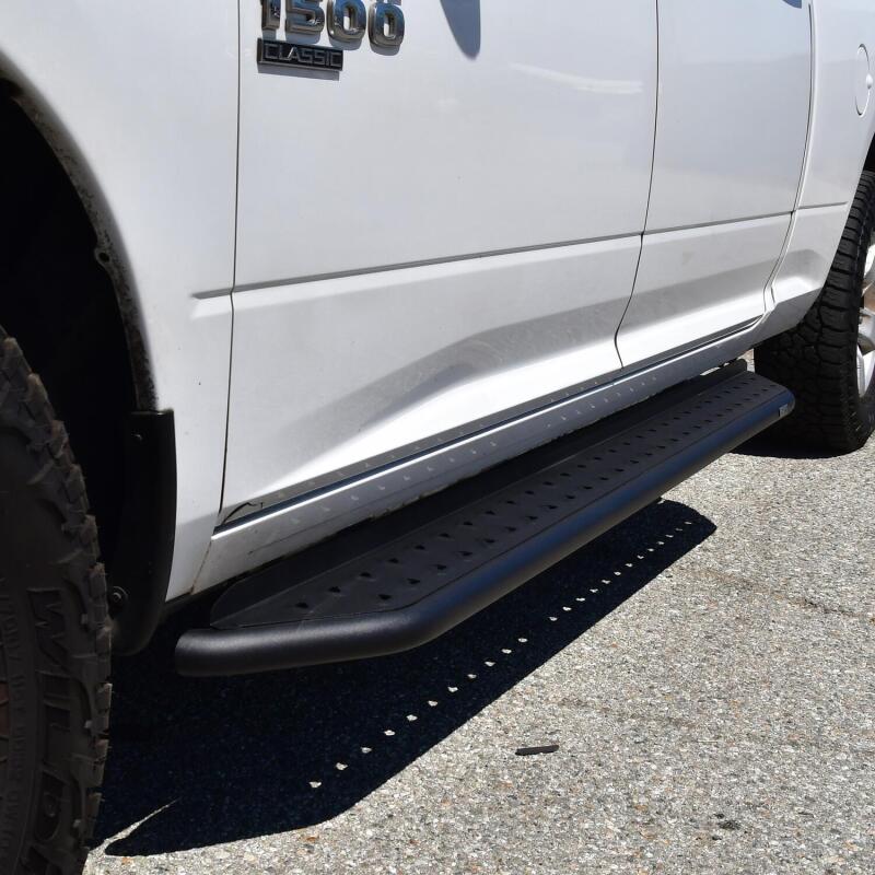 Westin 19-23 Ram 1500 Crew Cab Pickup (Excl. 1500 Classic) Outlaw Running Boards - Textured Black Nerf Bars Westin