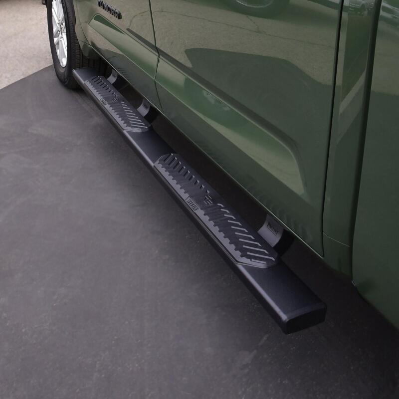 Westin 2022-2023 Toyota Tundra R5 Nerf Step Bars - Black Nerf Bars Westin