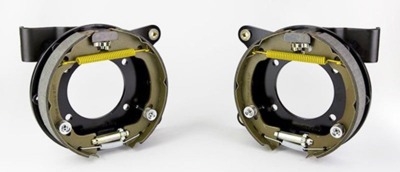 Wilwood Brackets (2) - Disc/Drum 93-01 Camaro. 2.75in Offset 1 pc vented Brake Hardware Wilwood