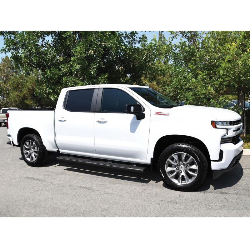 Westin 2019 Chevrolet Silverado/Sierra 1500 Crew Cab R7 Nerf Step Bars - Black Nerf Bars Westin