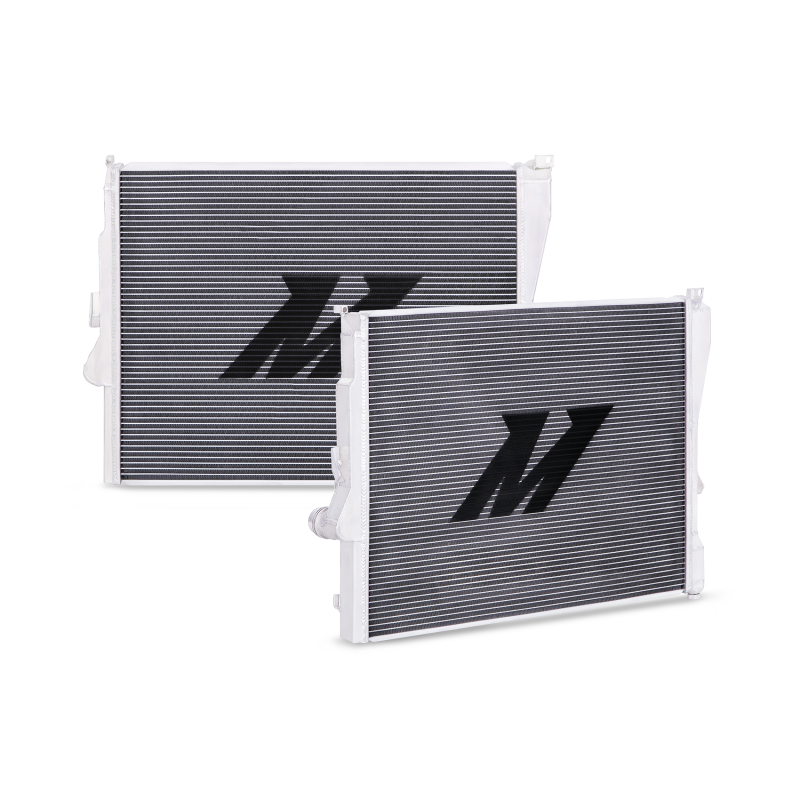 Mishimoto 99-06 BMW 323i/323i/328i/330i w/ Auto Transmission Performance Aluminum Radiator Radiators Mishimoto