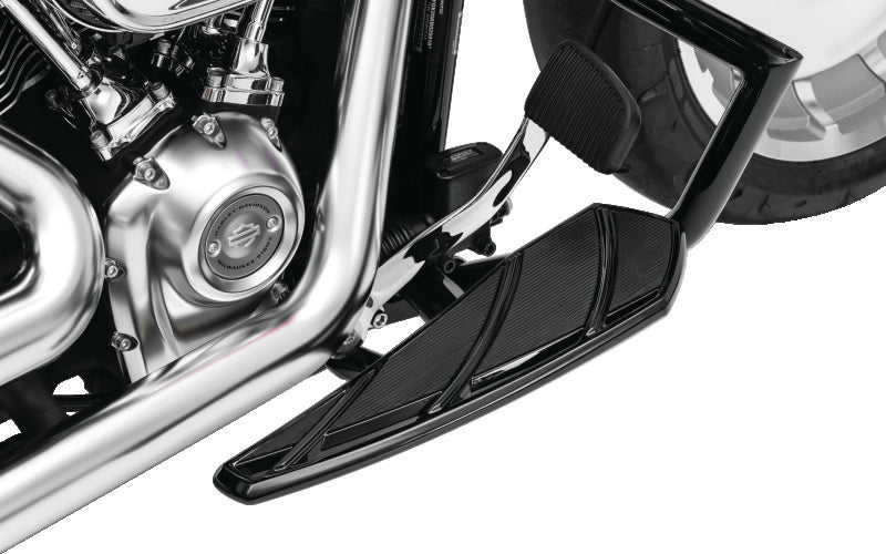 Kuryakyn Phantom Floorboards for Harley-Davidson Black Footpegs Kuryakyn