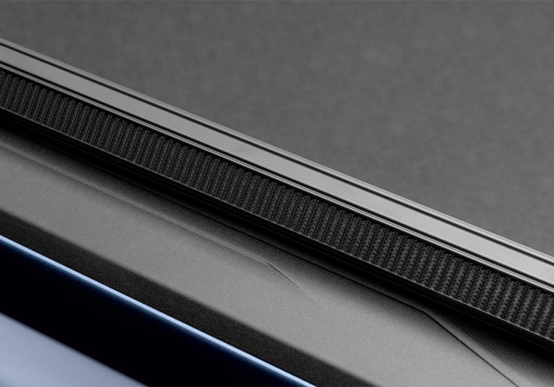 Truxedo 2020 GMC Sierra & Chevrolet Silverado 2500HD & 3500HD 6ft 9in TruXport Bed Cover Bed Covers - Roll Up Truxedo