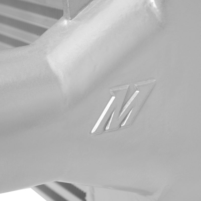 Mishimoto 01-05 Chevrolet 6.6L Duramax Intercooler (Silver) Intercoolers Mishimoto