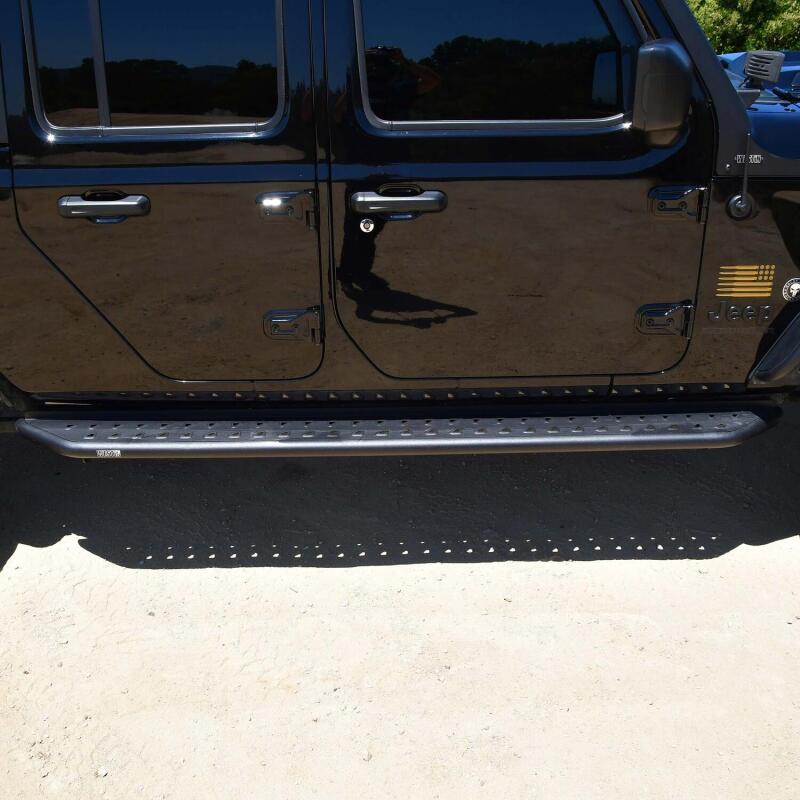 Westin 20-24 Jeep Gladiator Outlaw Running Board Running Boards Westin