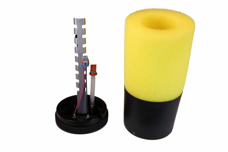 Aeromotive Fuel Pump - Universal - 16-Bolt - 450 - 6-10in Depth Fuel Pumps Aeromotive