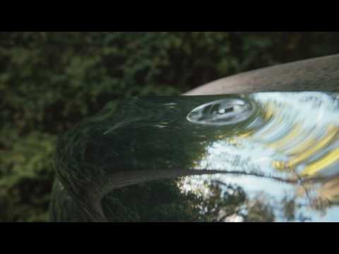 AVS 20-22 Toyota Highlander Aeroskin Low Profile Hood Shield - Smoke Hood Deflectors AVS